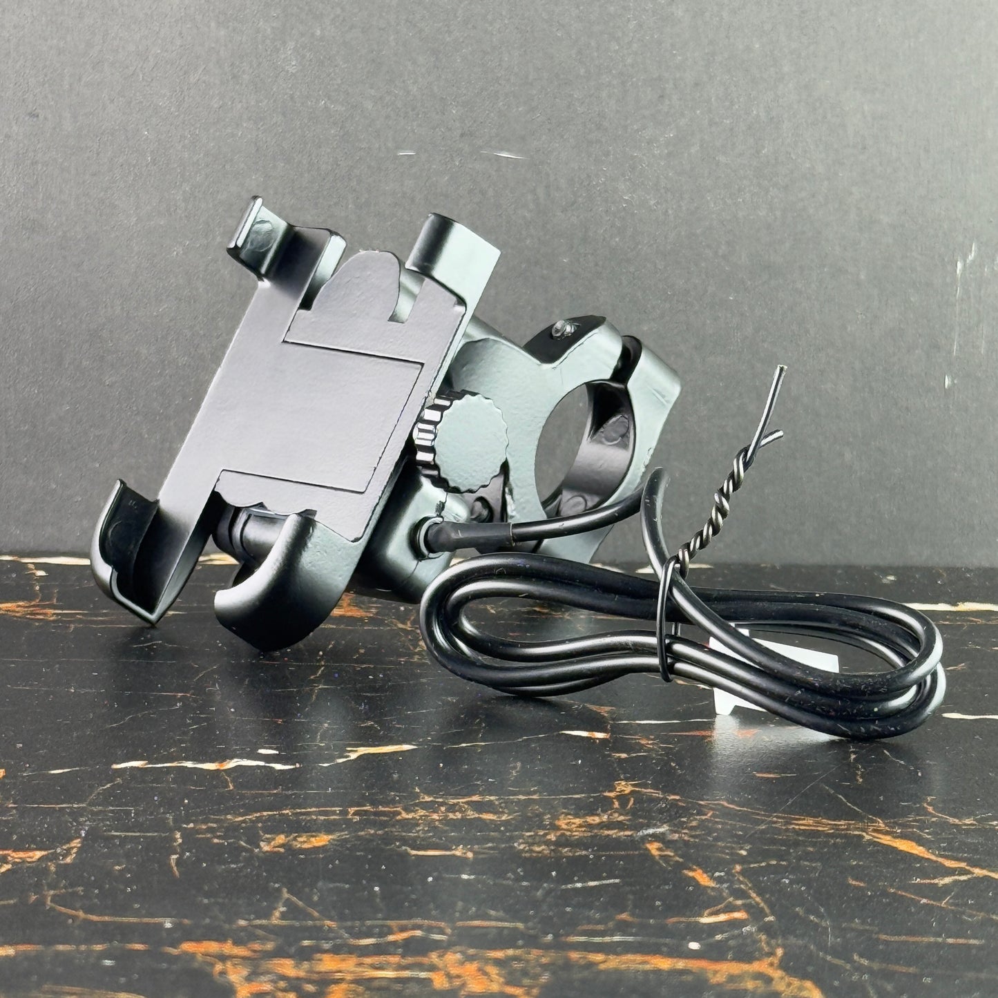AUTOPOWERZ Universal Mobile Holder with USB Charging Port