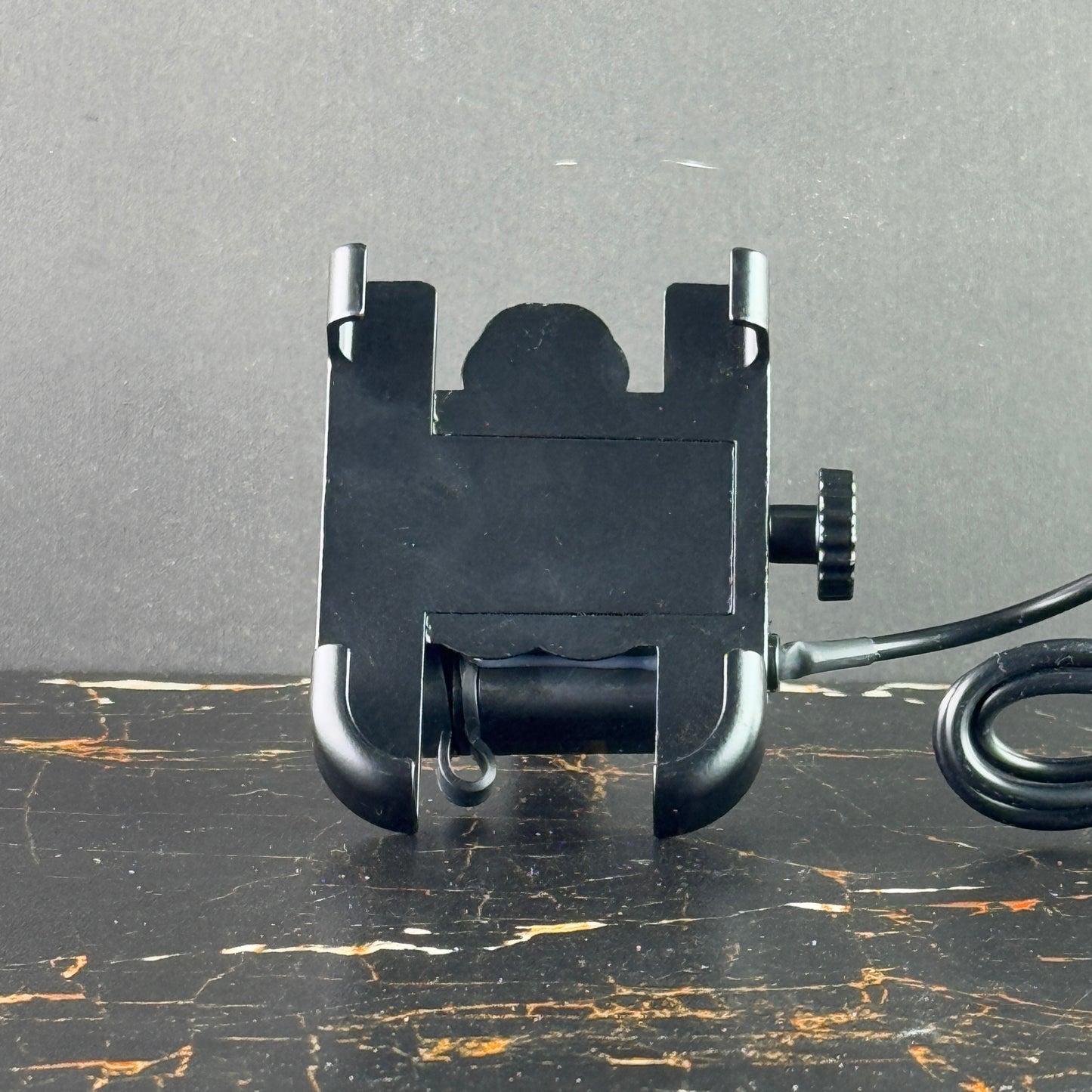 AUTOPOWERZ Universal Mobile Holder with USB Charging Port