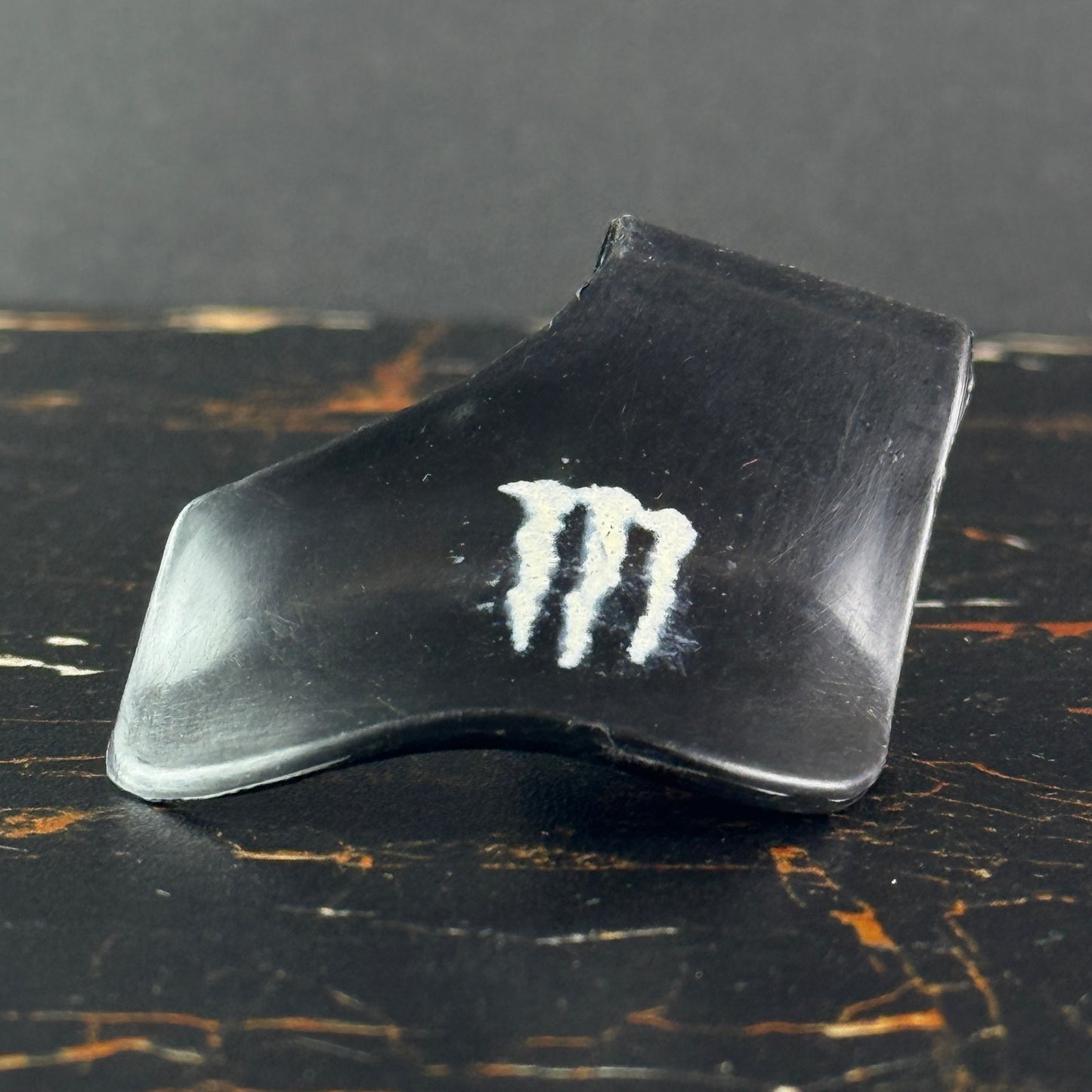 Monster Palm Grip