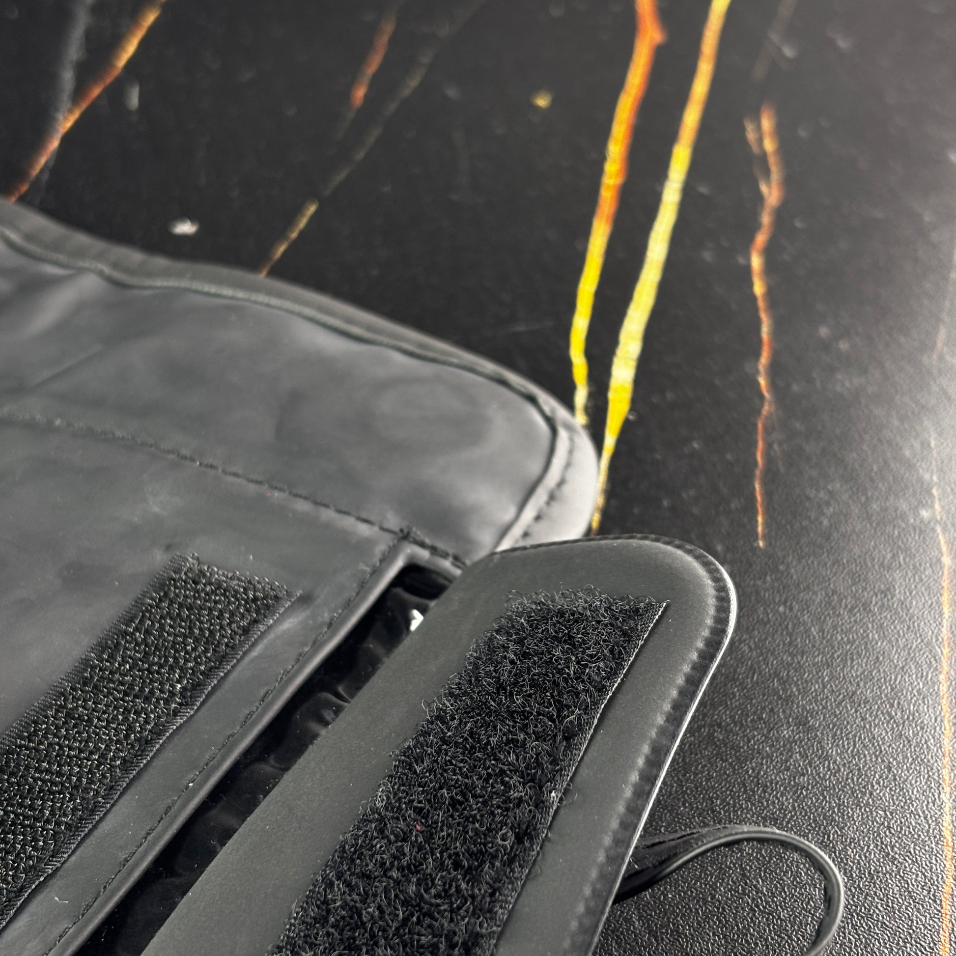 BSDDP Magnetic Water Proof Mobile Pouch - Cham Store